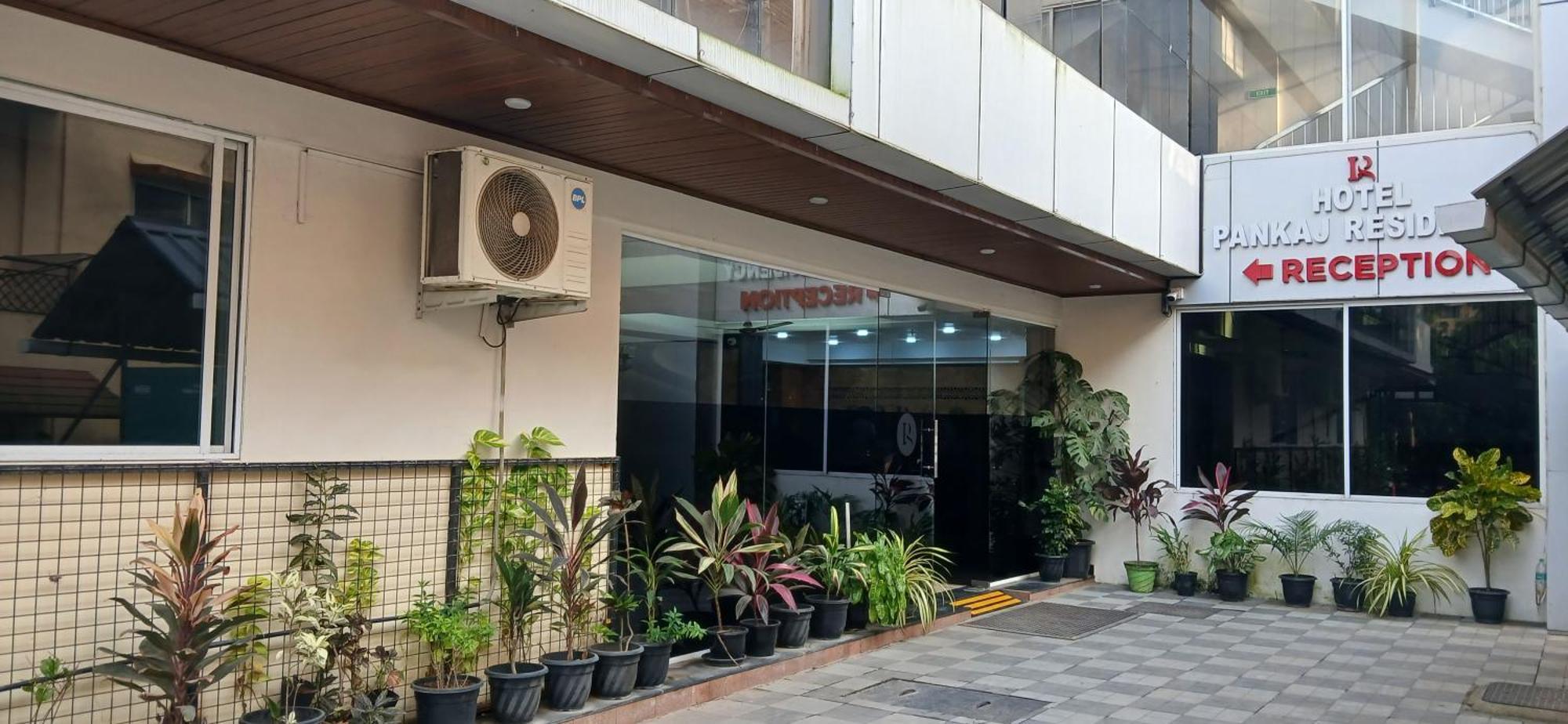 Hotel Pankaj Residency Guruvayur Exterior photo